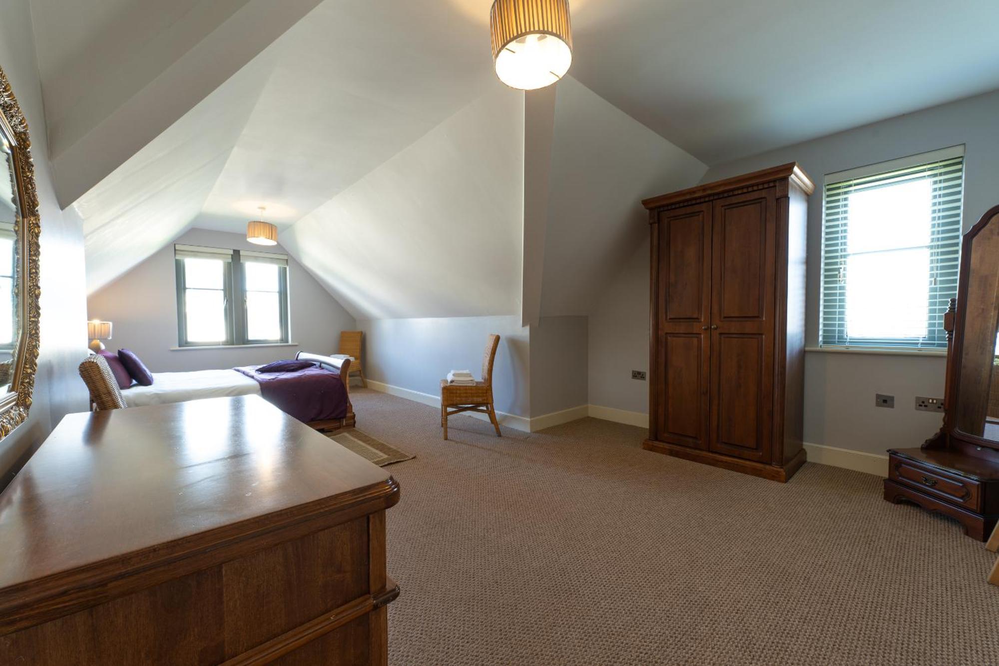 Escape Ordinary At Lough Erne Gv - No.32 Enniskillen