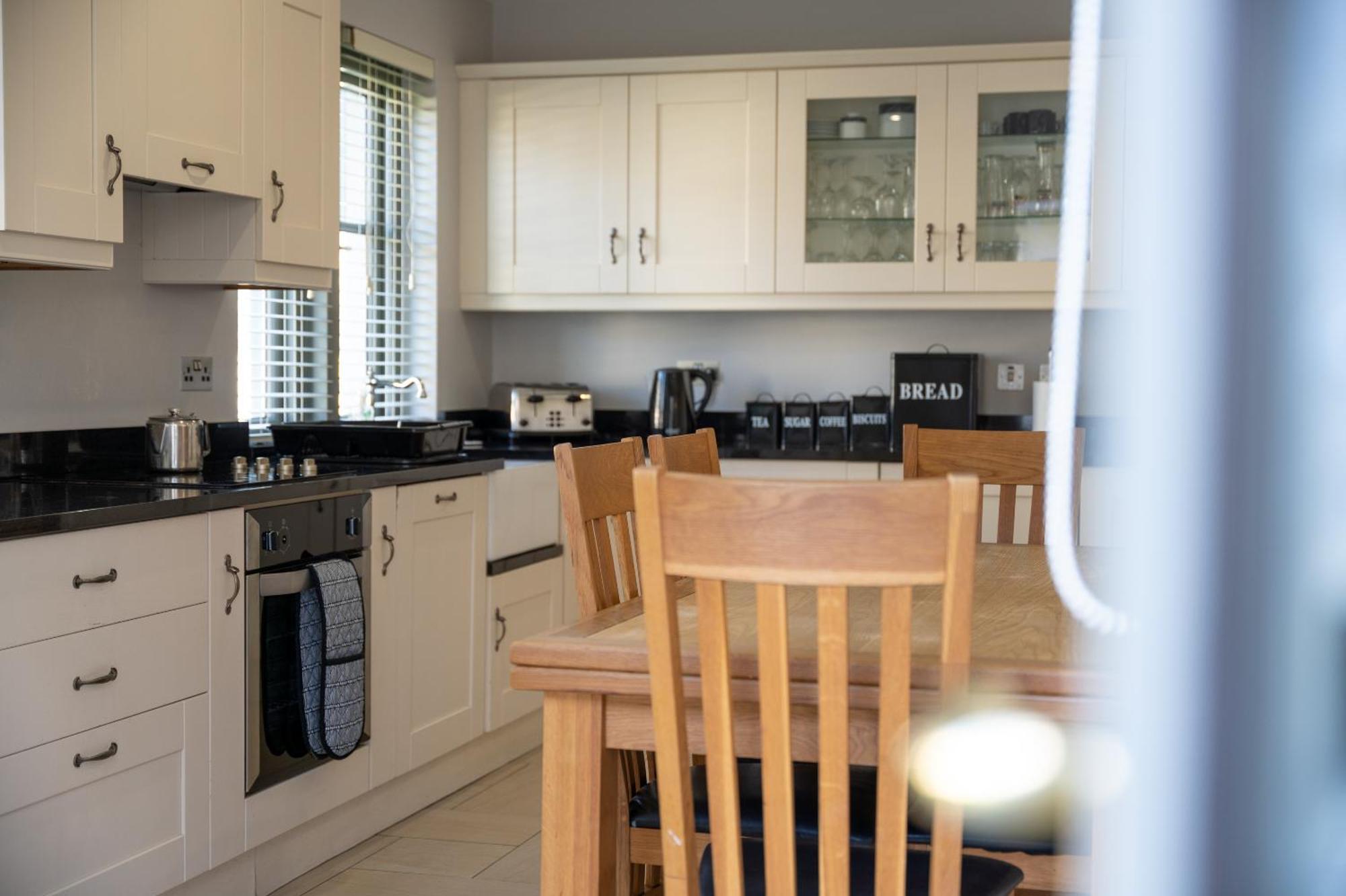 Escape Ordinary At Lough Erne Gv - No.32 Holiday home Enniskillen